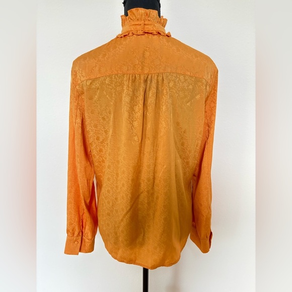 Aritzia Babaton 1-O1 Balboa Blouse in Citrus - Size S - Picture 3 of 4